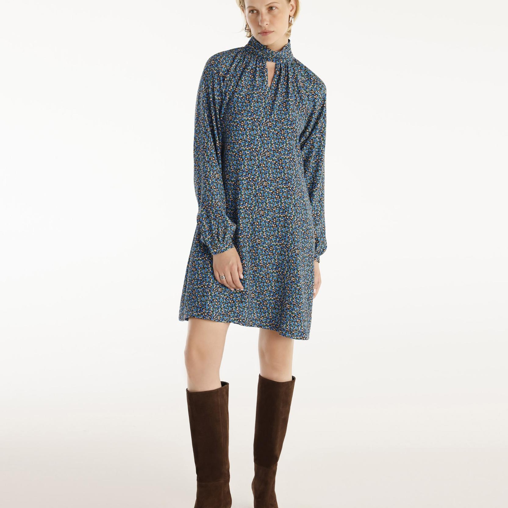 YARGICI Yakası Pliseli Uzun Balon Kollu Kısa Elbise