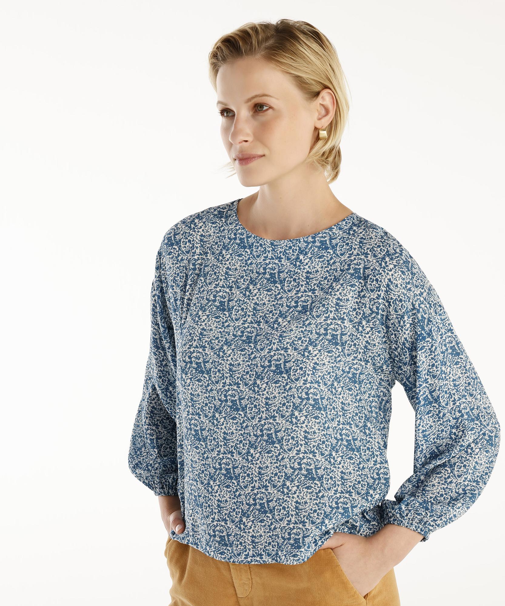  YARGICI Arka Detaylı Bluz