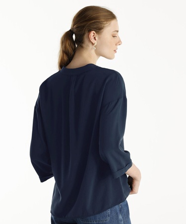  YARGICI Yaka Detaylı Bluz