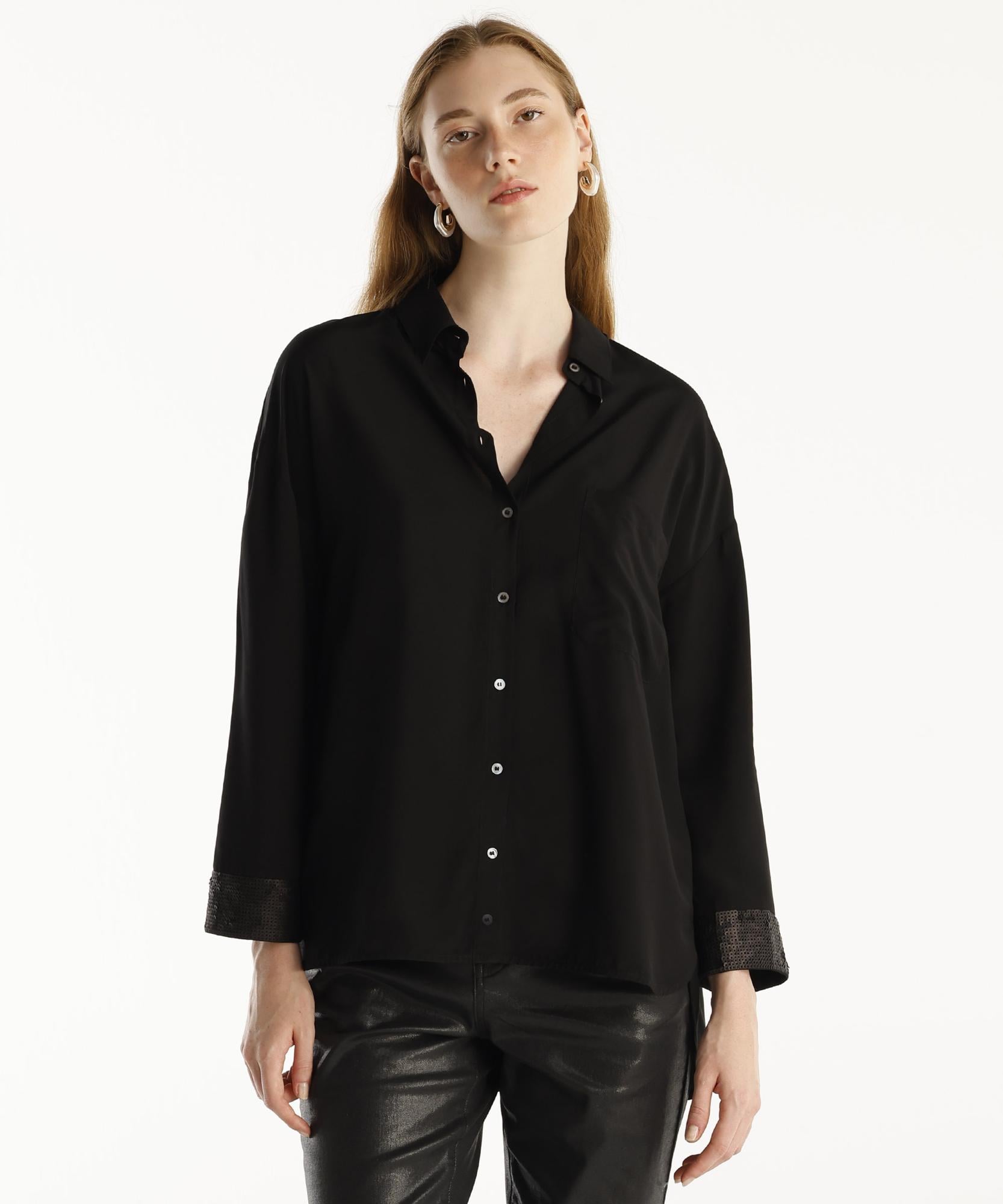  YARGICI Payet Detaylı Gömlek