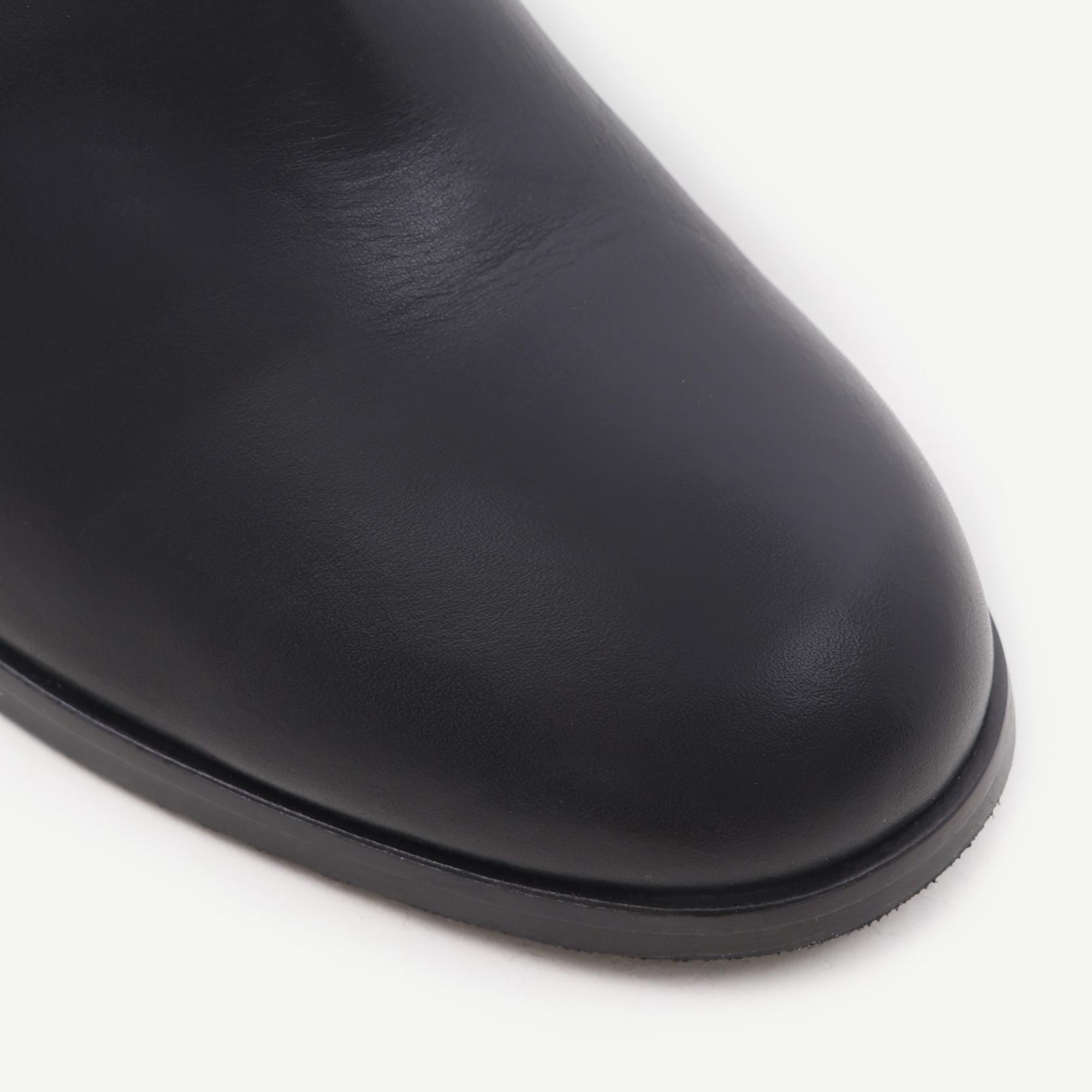 YARGICI Toka Detaylı Deri Çizme