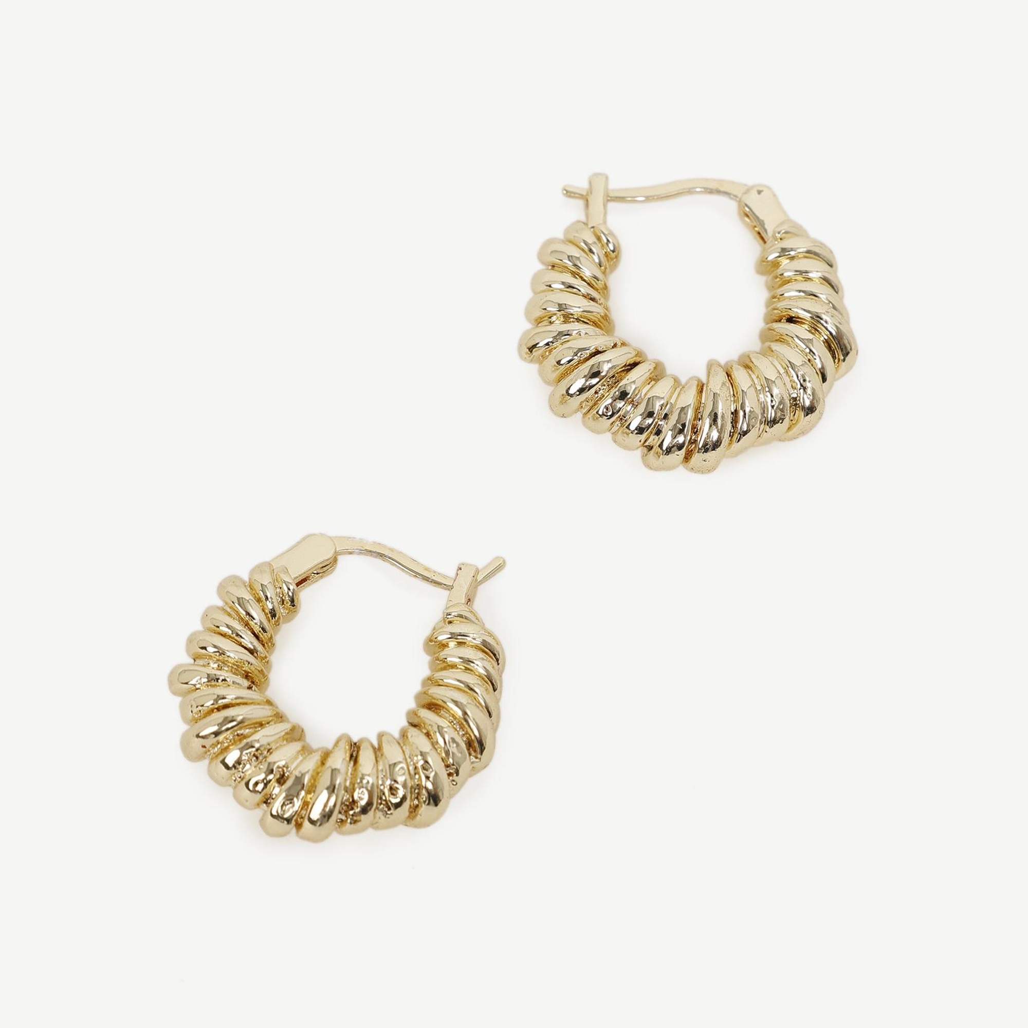 YARGICI Dokulu Halka Küpe