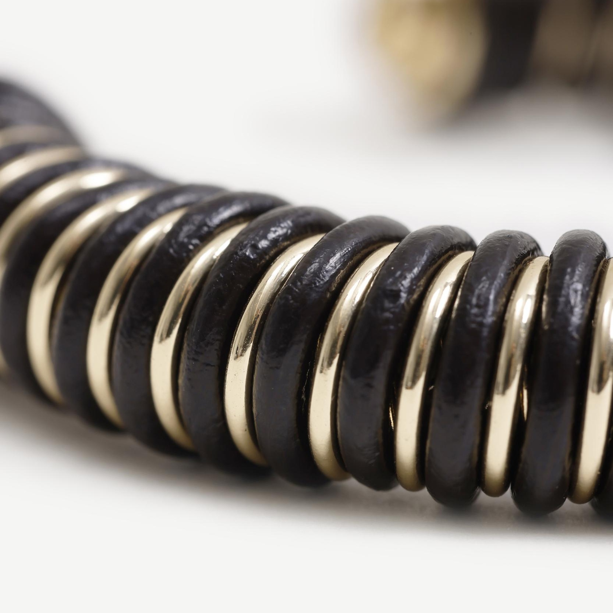 YARGICI Suni Deri Sarmalı Cuff Bileklik