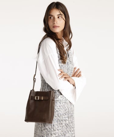  YARGICI V Yakalı Kolsuz Mini Elbise