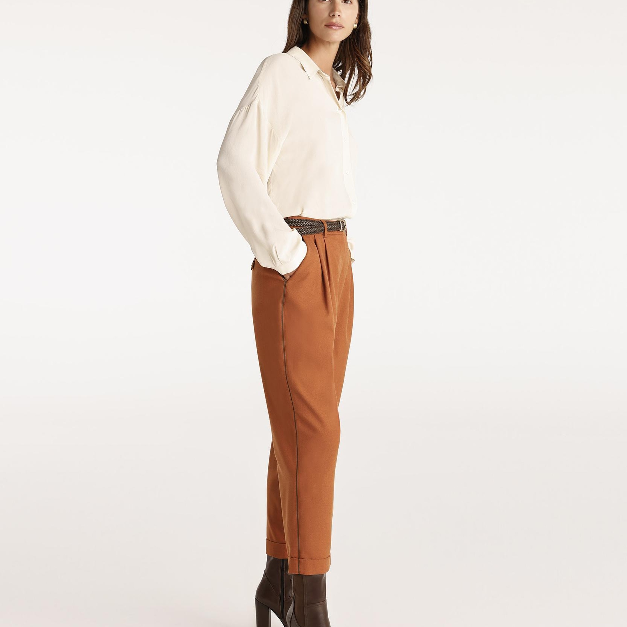 Geniş Manşetli Gömlek