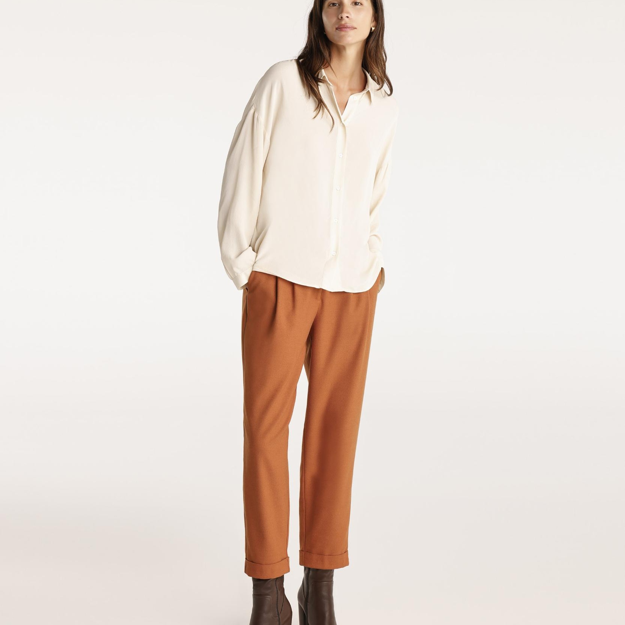 Geniş Manşetli Gömlek