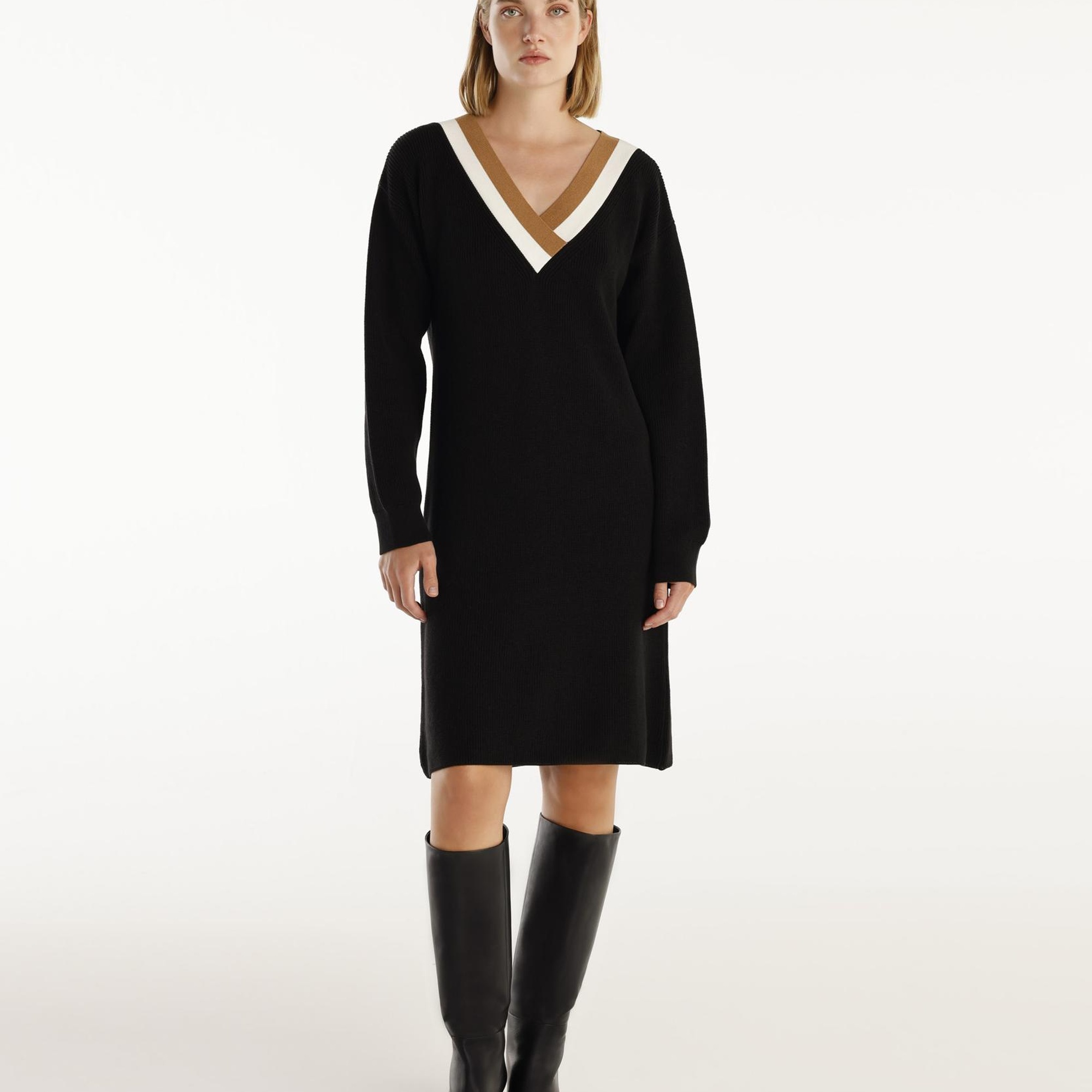 YARGICI V-Yakalı Triko Elbise