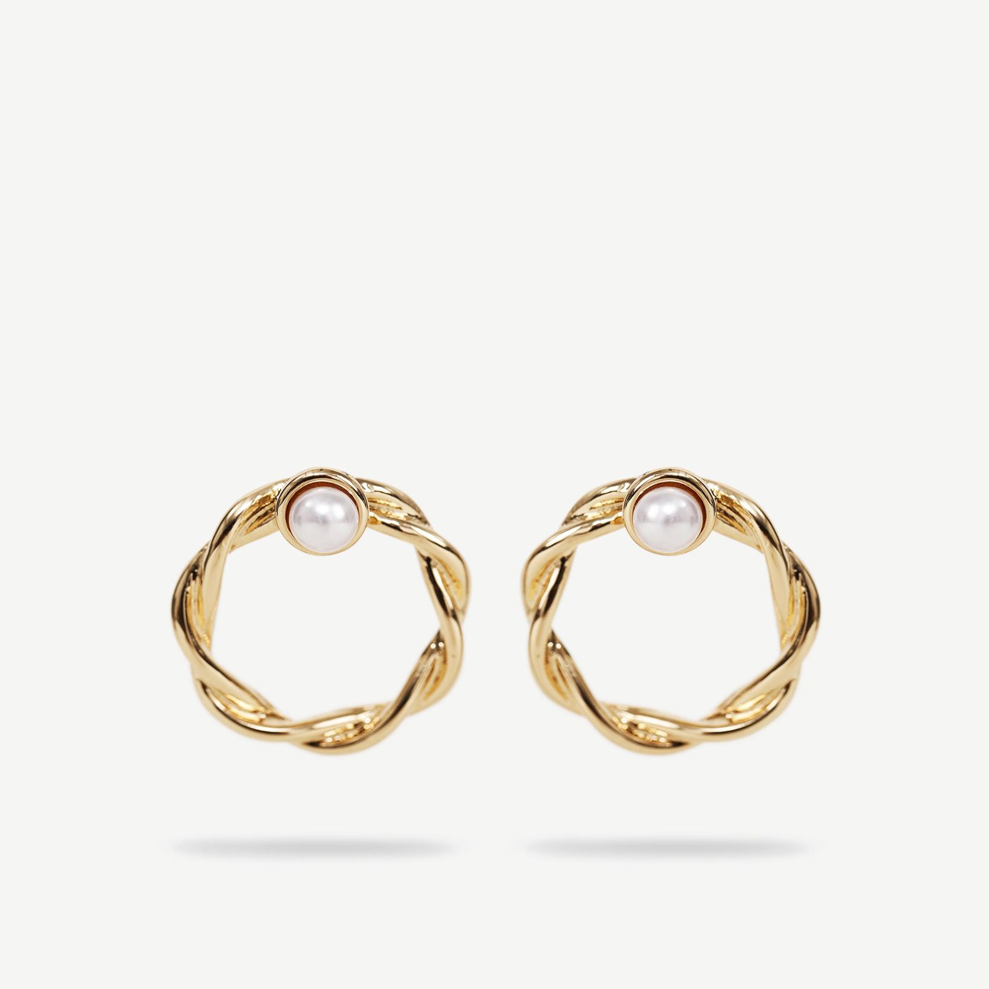 YARGICI Yapay İnci Detaylı Halka Küpe