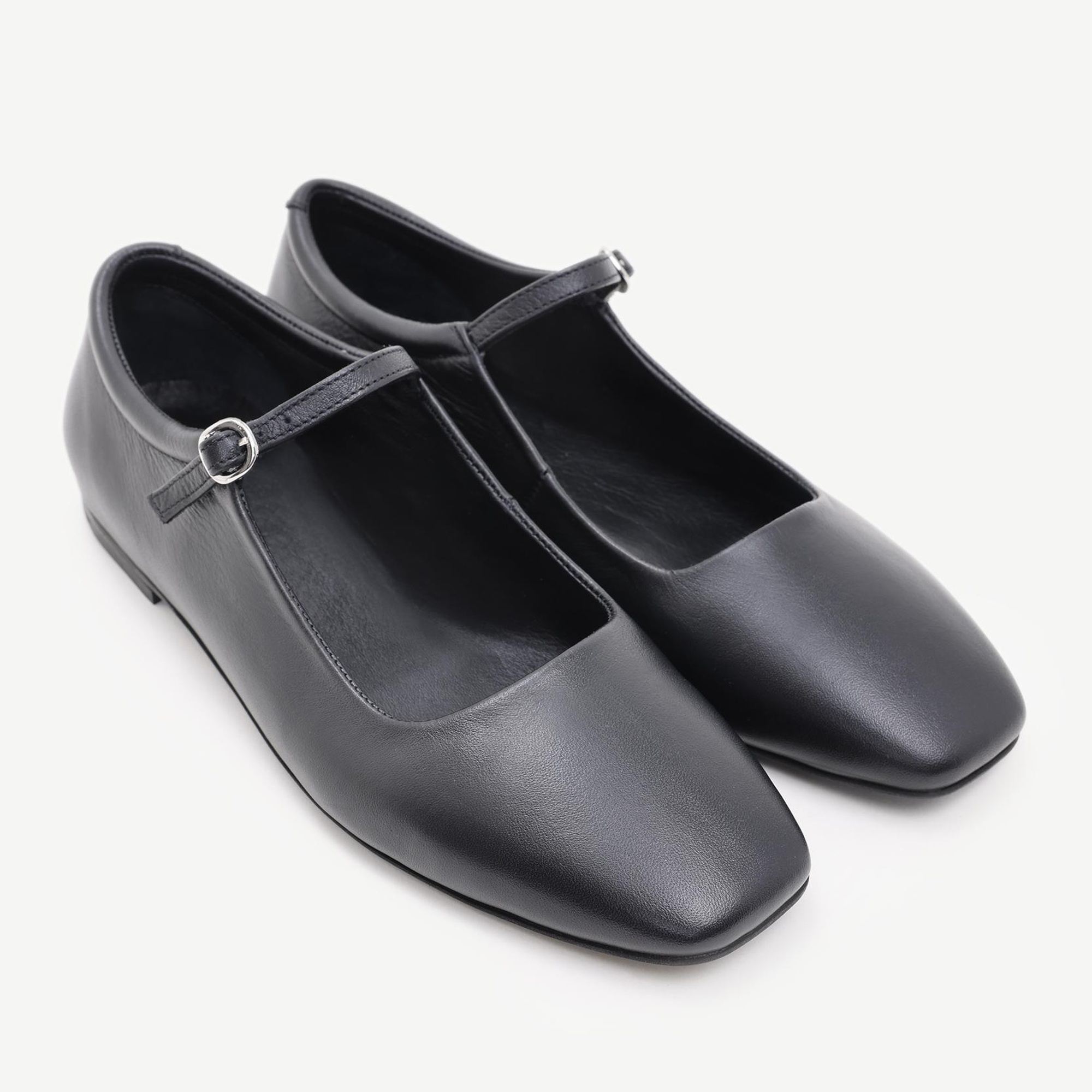 YARGICI Yumuşak Tabanlı Toka Detaylı Deri Babet