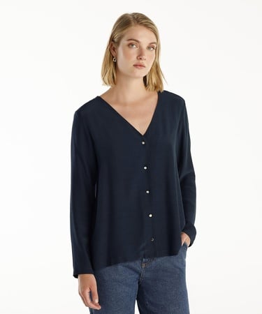  YARGICI V Yaka Gömlek