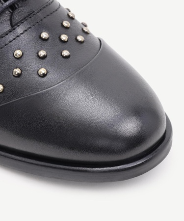  YARGICI Kanca Detaylı Bağlı Deri Ayakkabı