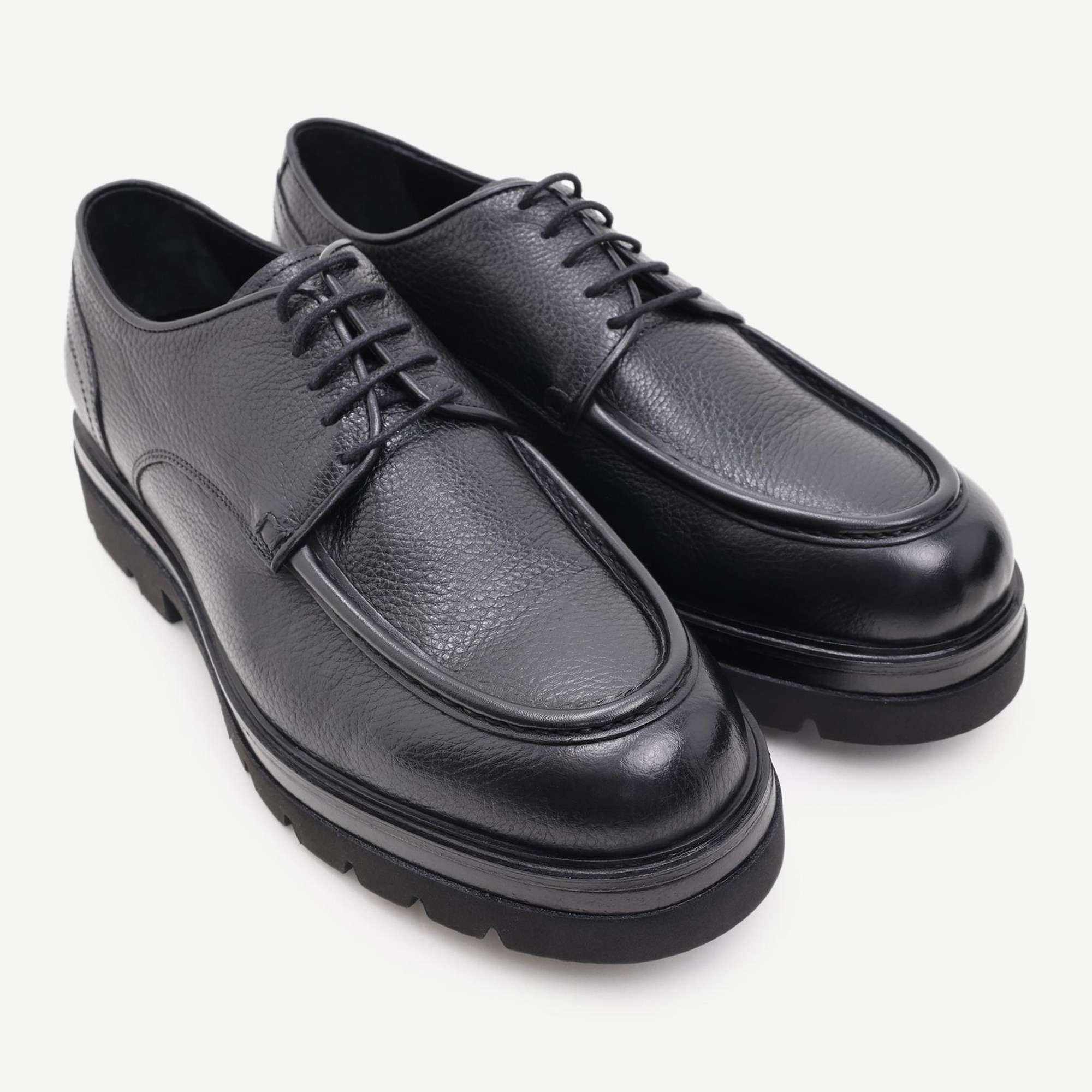 YARGICI Retro Görünümlü Bağlı Deri Ayakkabı