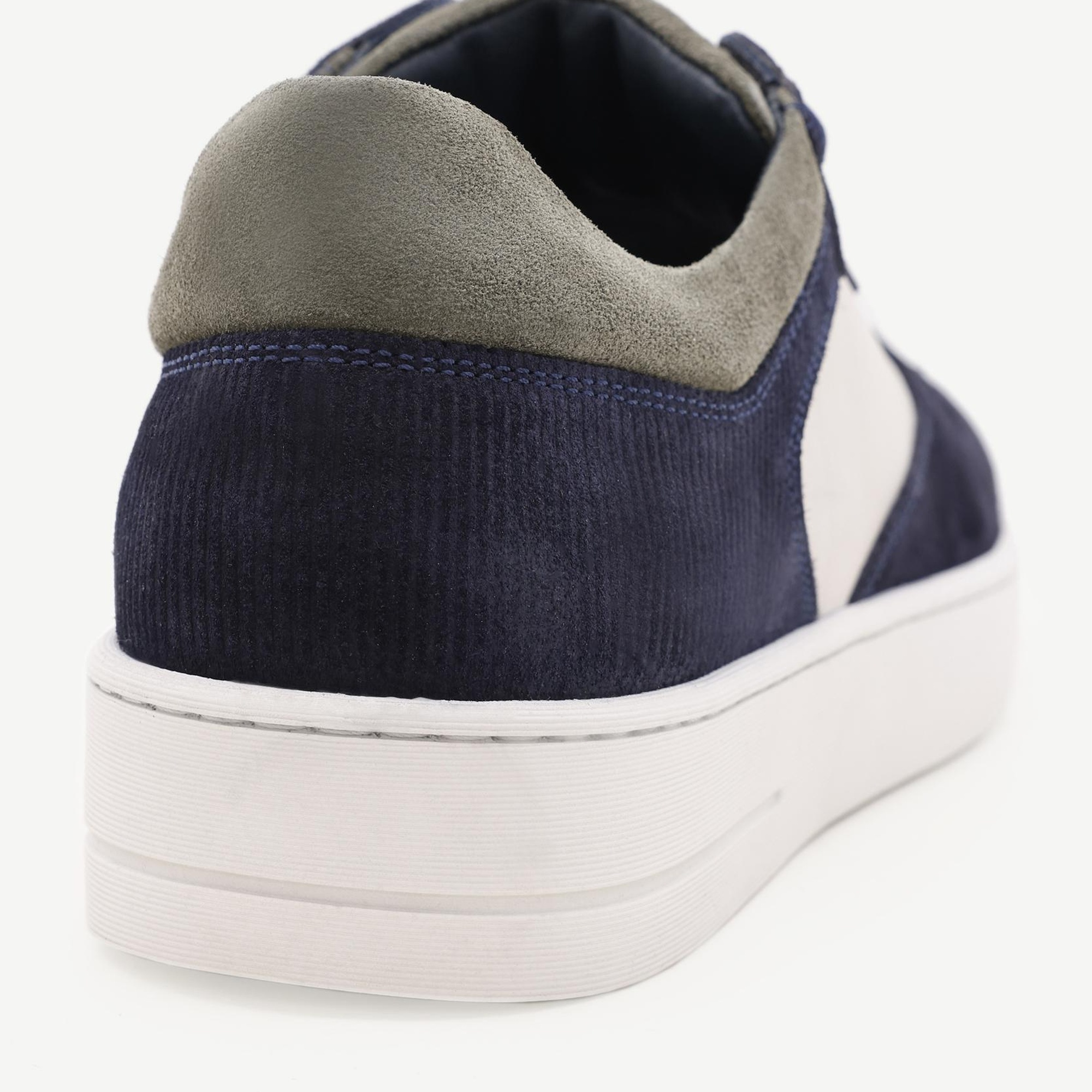 YARGICI Hafif Tabanlı Deri Sneakers