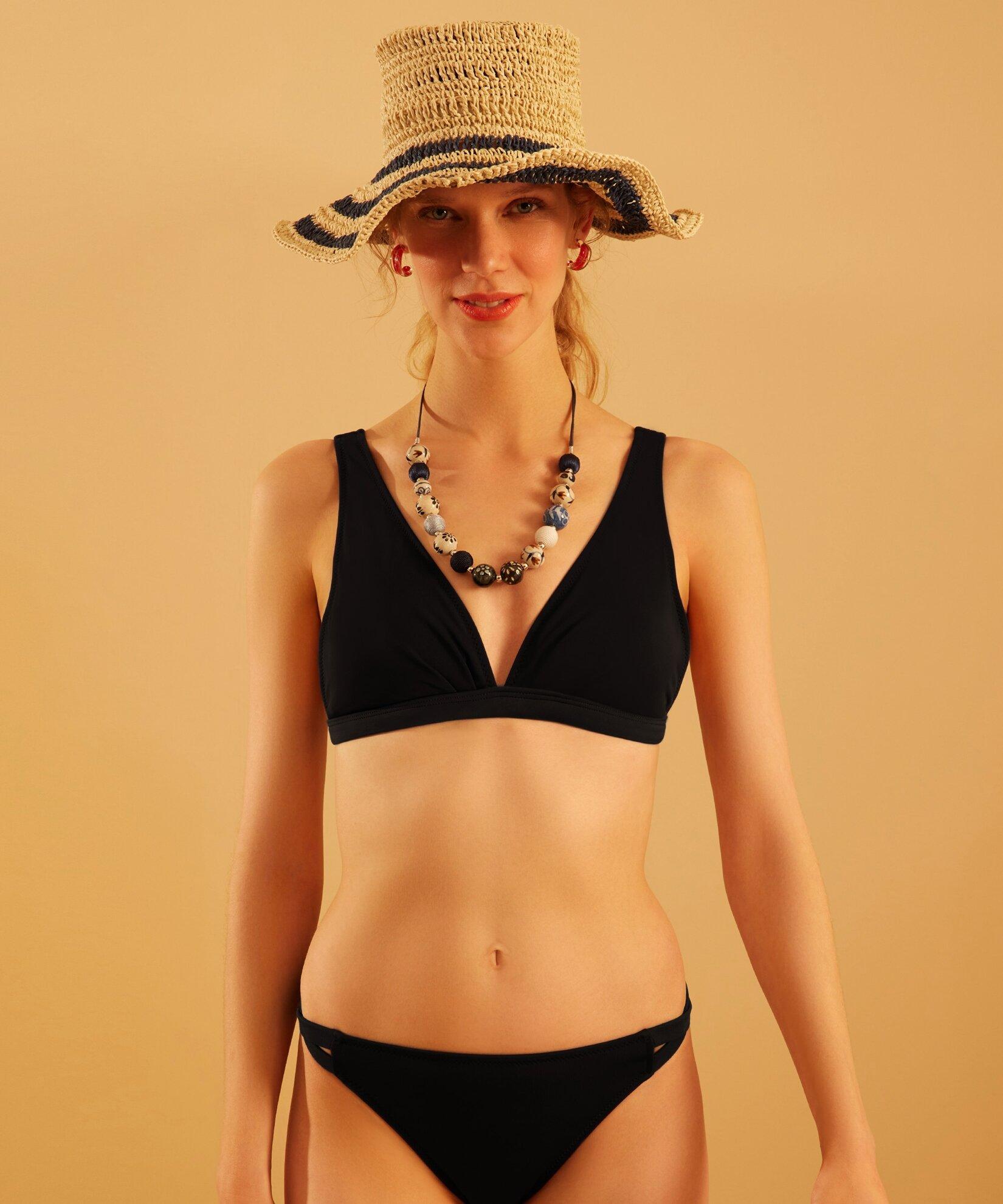  YARGICI Yan Detaylı Bikini Altı