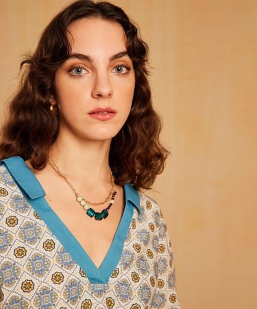  Yaka Detaylı Gömlek