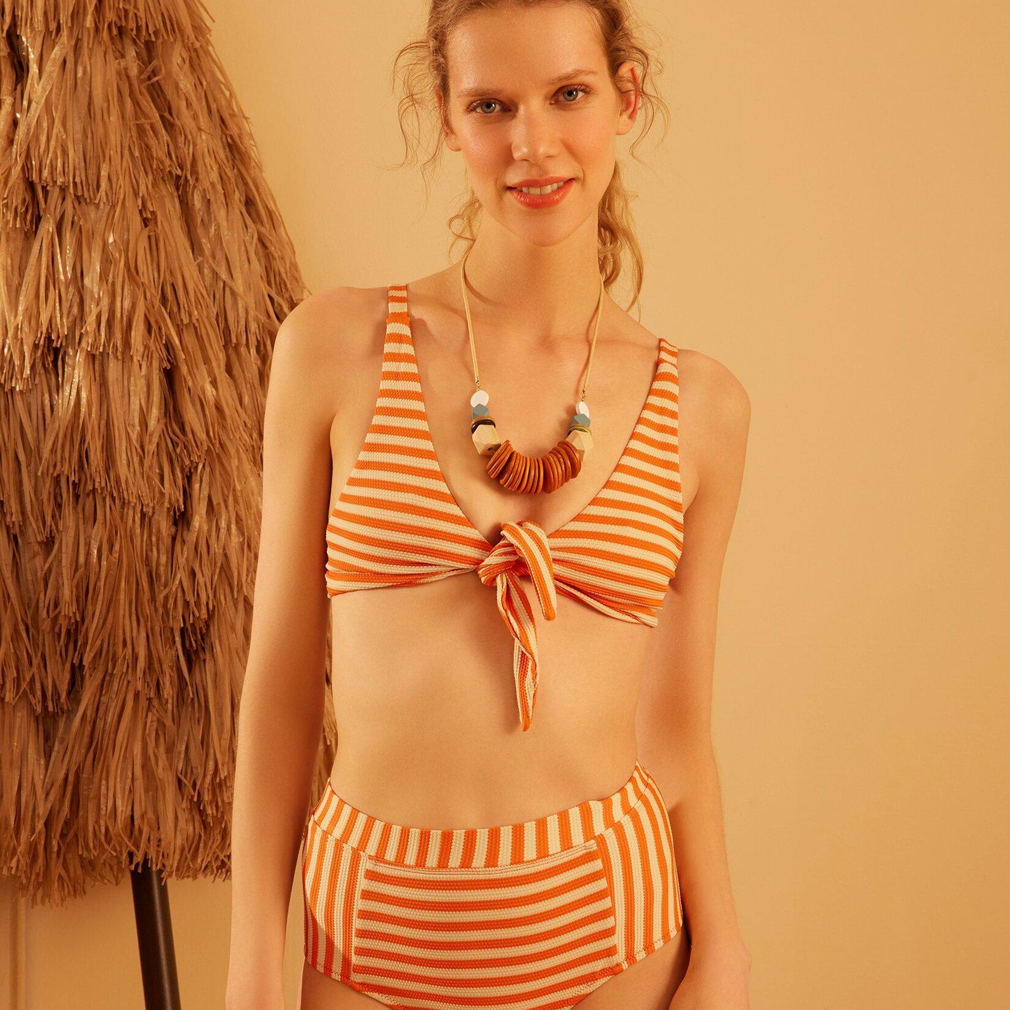 YARGICI Bağ Detaylı Bikini Alt