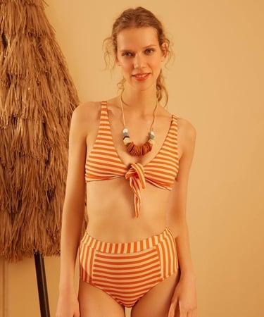  YARGICI Bağ Detaylı Bikini Alt