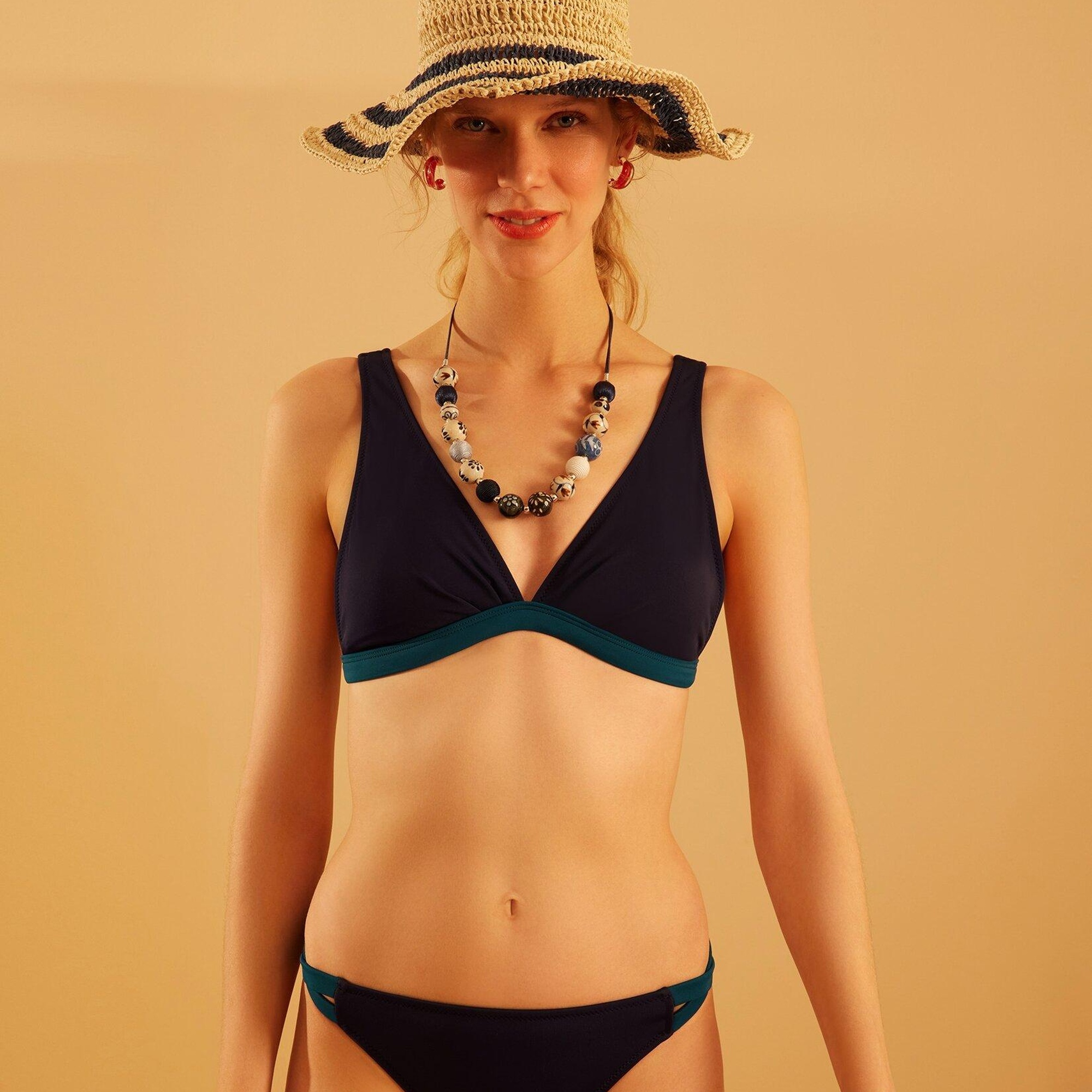 YARGICI Yan Detaylı Bikini Altı