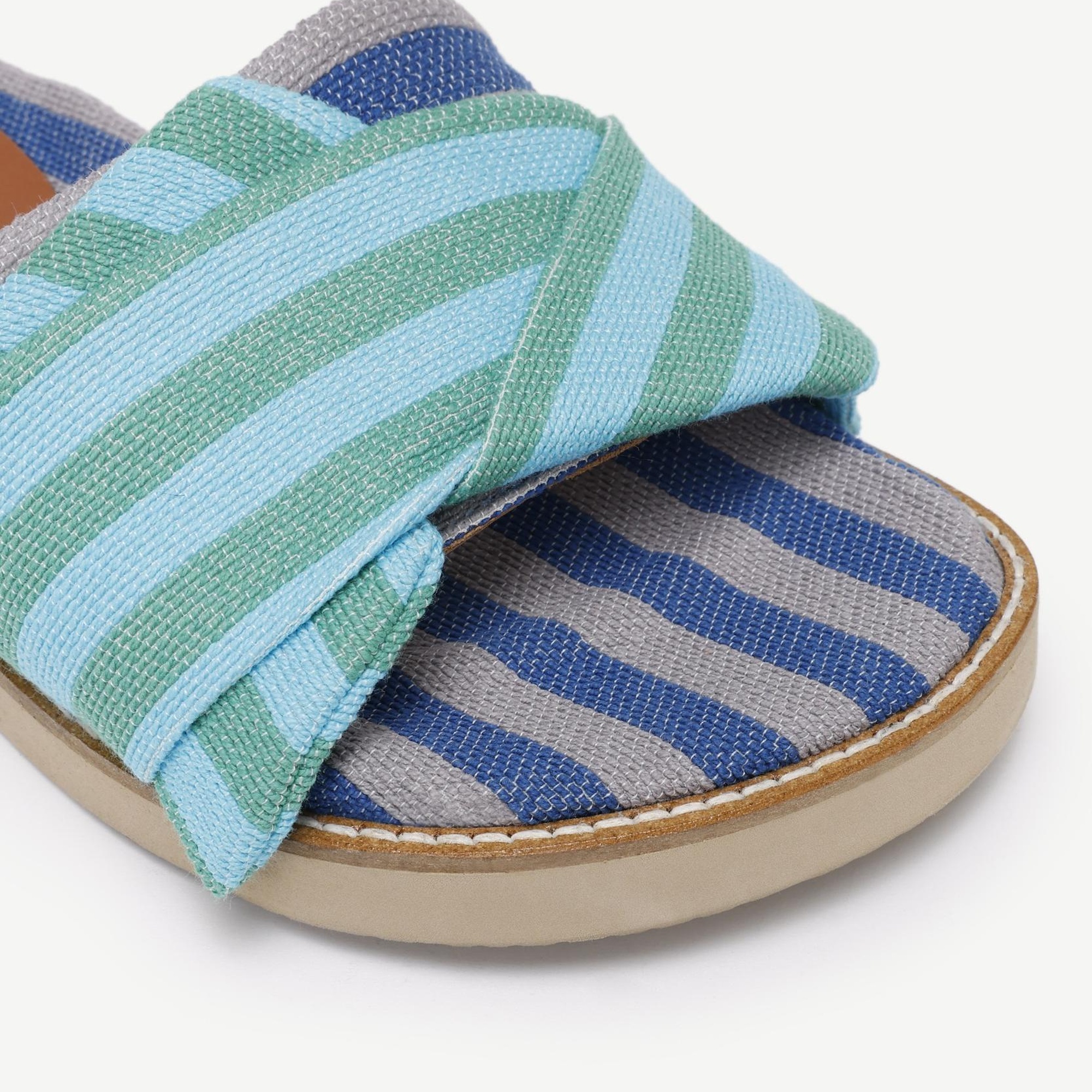 YARGICI Konforlu Çizgili Terlik