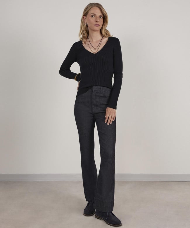  YARGICI V Yakalı Dikişsiz Triko