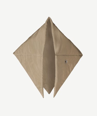  YARGICI Şişme Omuzluk