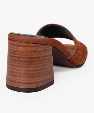  YARGICI Kösele Kaplama Yumuşak Deri Topuklu Terlik