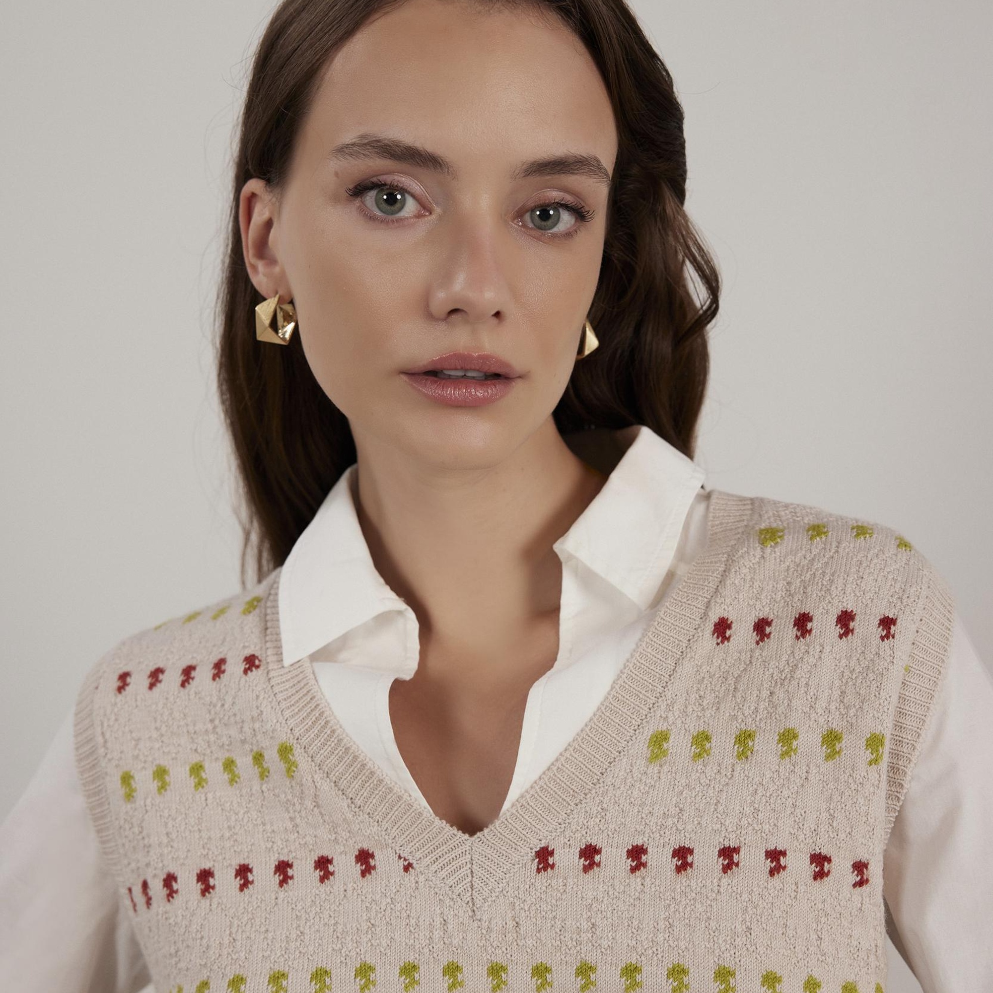 YARGICI V Yakalı Yelek