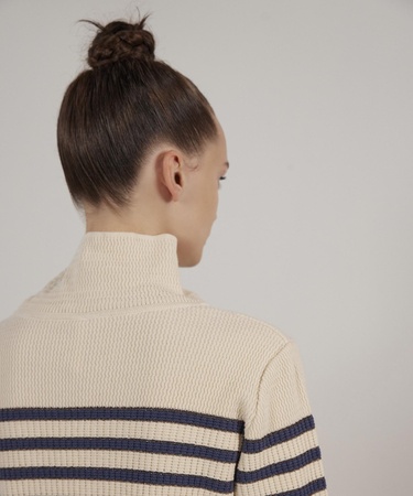  YARGICI Yırtmaç Detaylı Kazak