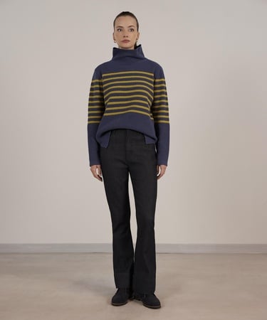  YARGICI Yırtmaç Detaylı Kazak