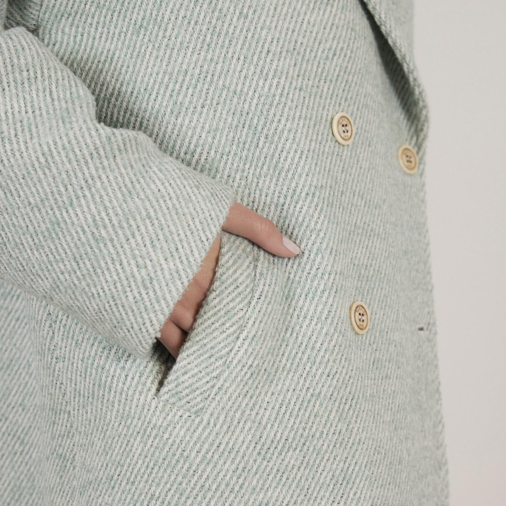 YARGICI Yırtmaç Detaylı Palto