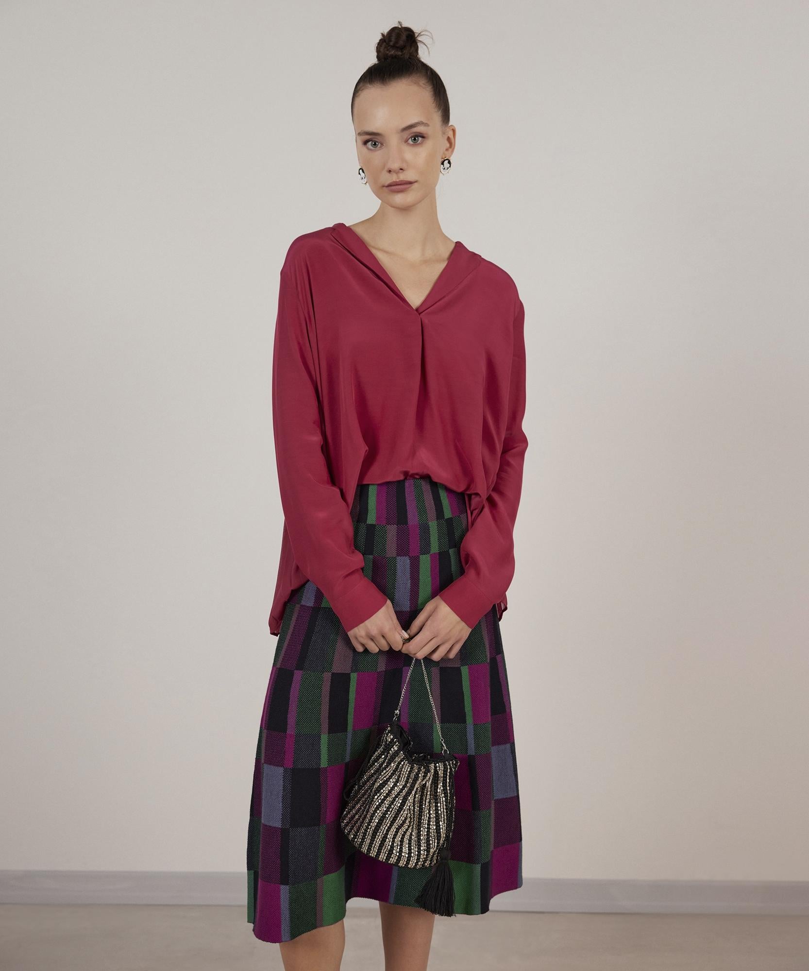  YARGICI Arka Detaylı Bluz