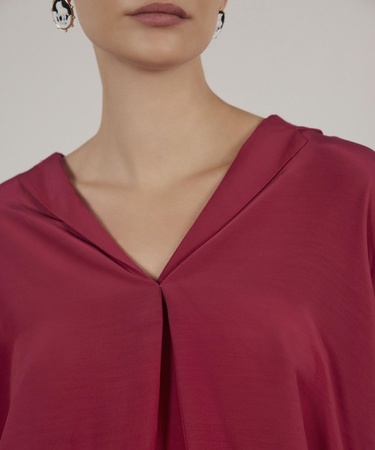  YARGICI Arka Detaylı Bluz