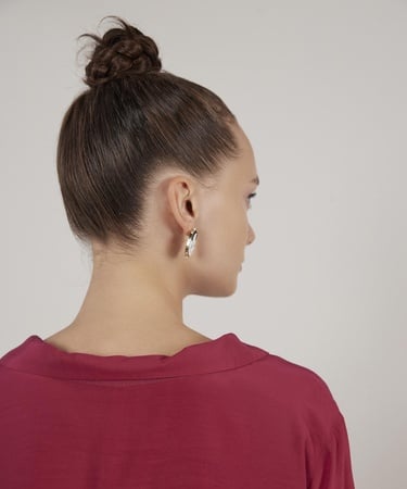  YARGICI Arka Detaylı Bluz