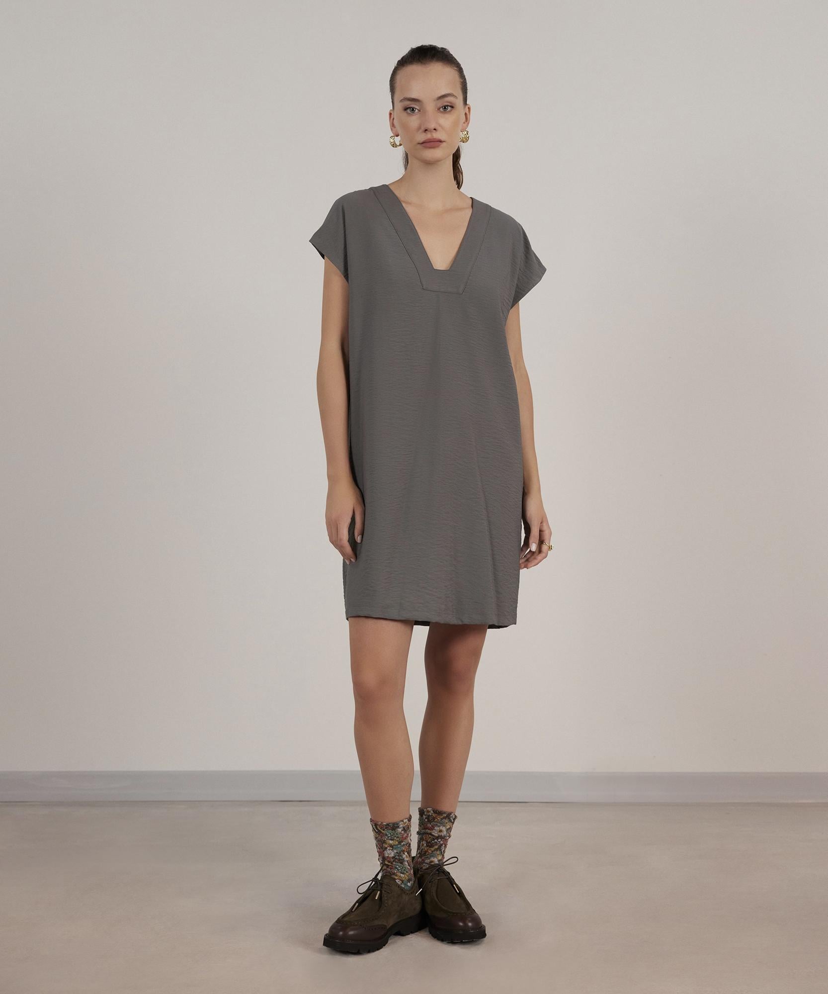  YARGICI Düz Kesim Elbise