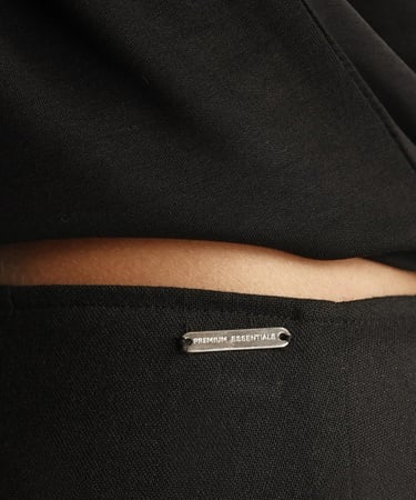  YARGICI Yırtmaç Detaylı Kalem Etek