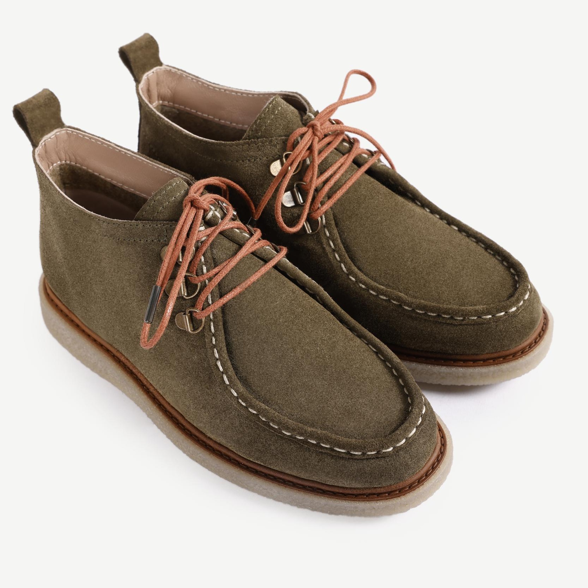 YARGICI Retro Görünümlü Bağcıklı Bot