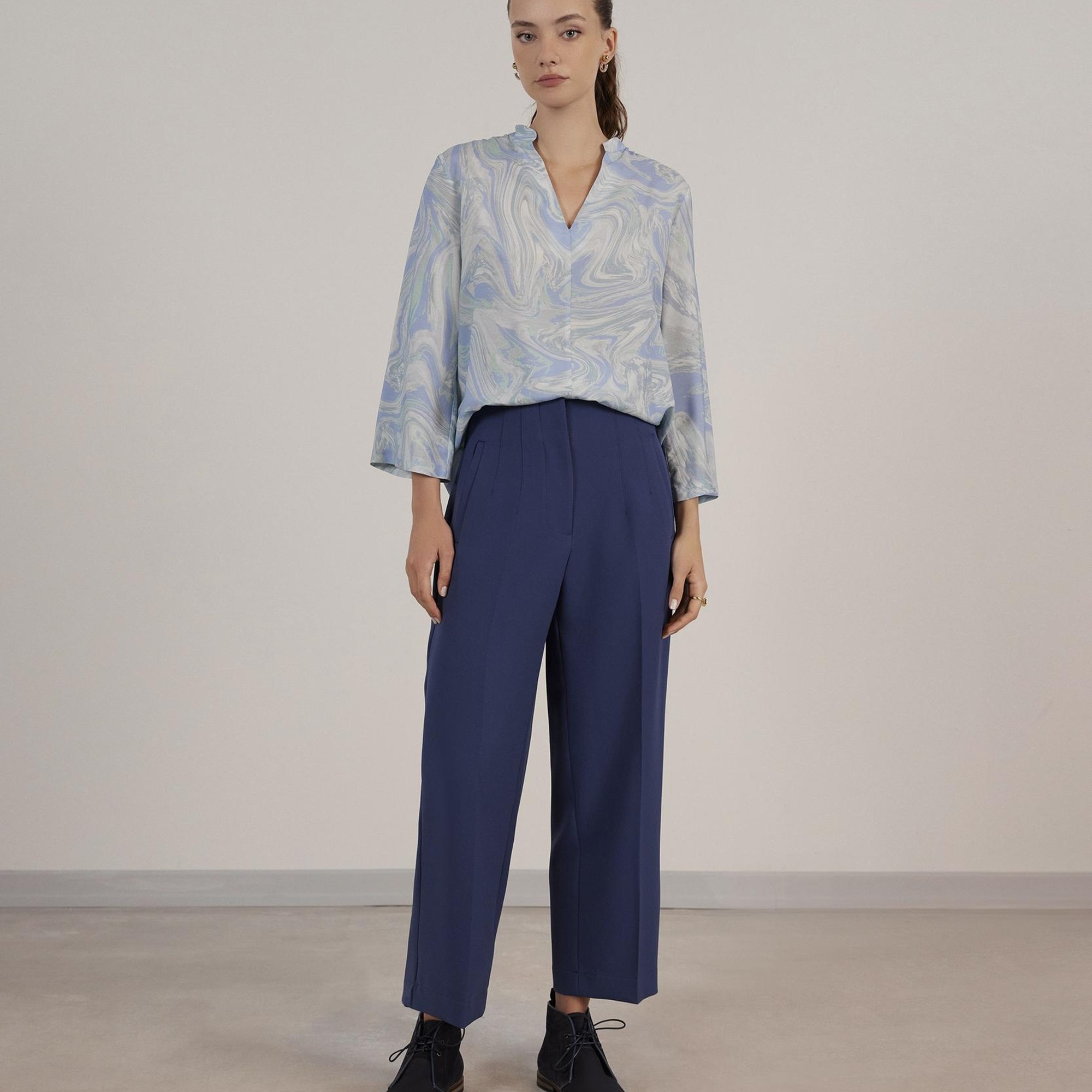 YARGICI Önü Detaylı Bluz