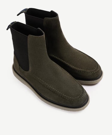  YARGICI Retro Görünümlü Lastikli Bot