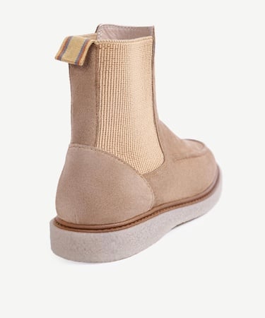  YARGICI Retro Görünümlü Lastikli Bot