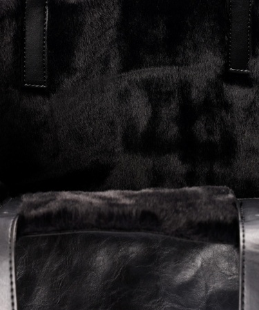  YARGICI Çift Kullanımlı Peluş Çanta