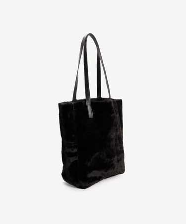  YARGICI Çift Kullanımlı Peluş Çanta