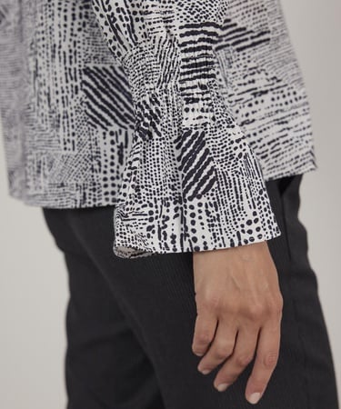  YARGICI Fırfır Detaylı Gömlek