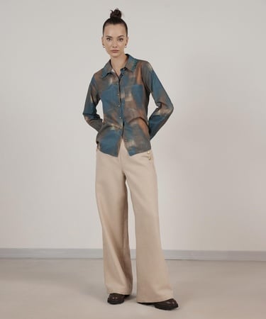  Dantel Detaylı Gömlek