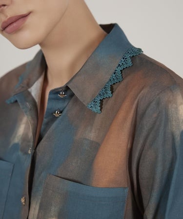  Dantel Detaylı Gömlek