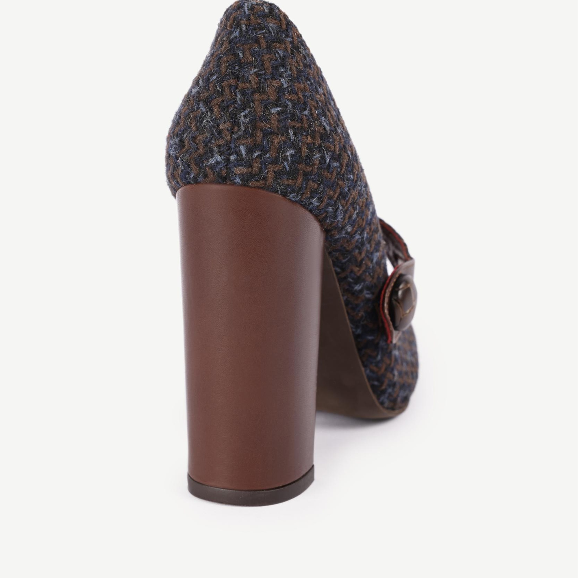 YARGICI Retro Düğmeli Topuklu Kumaş Ayakkabı