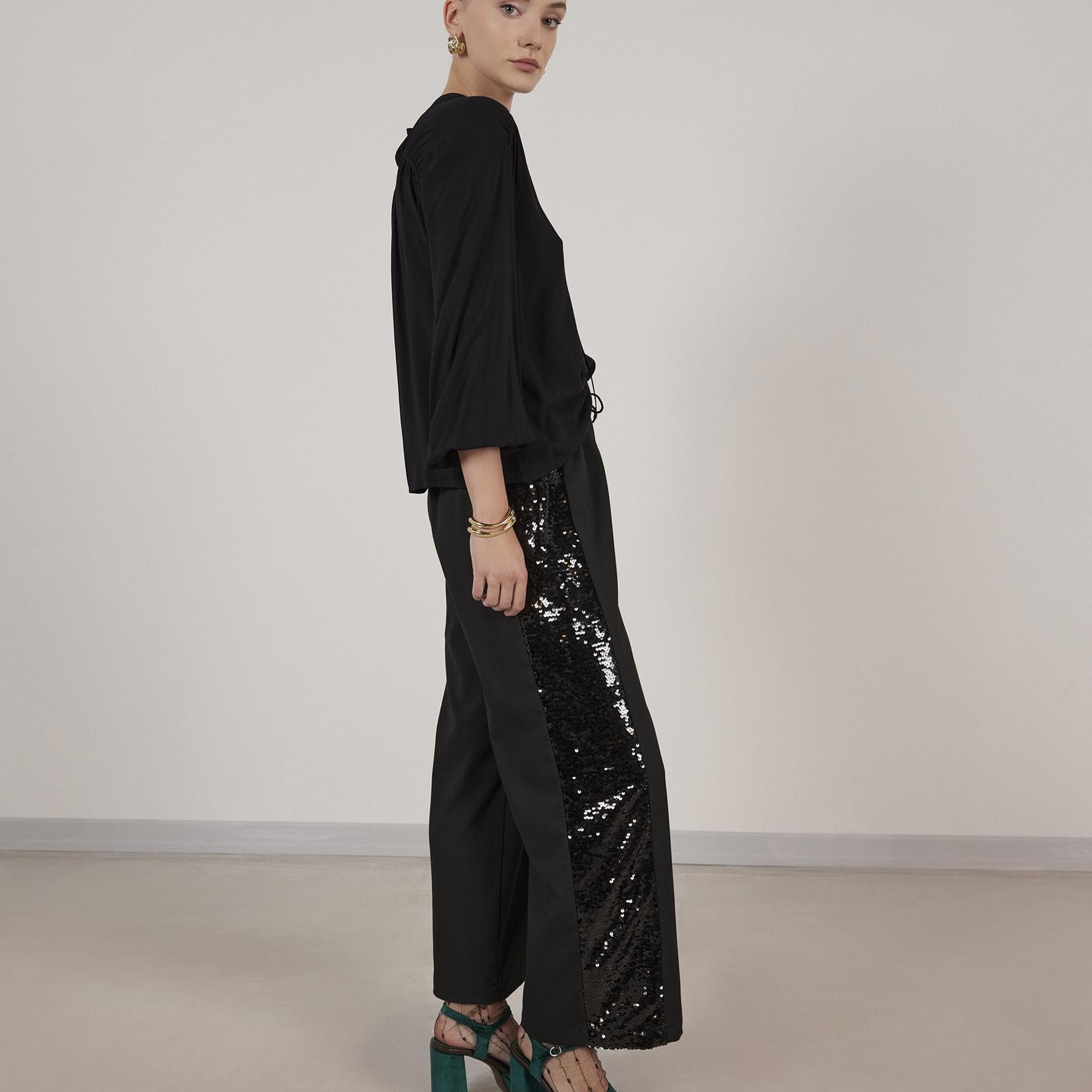 YARGICI Önü Bağlamalı Bluz