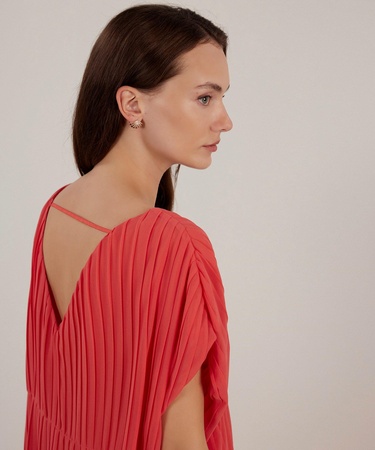  YARGICI V Yaka Elbise