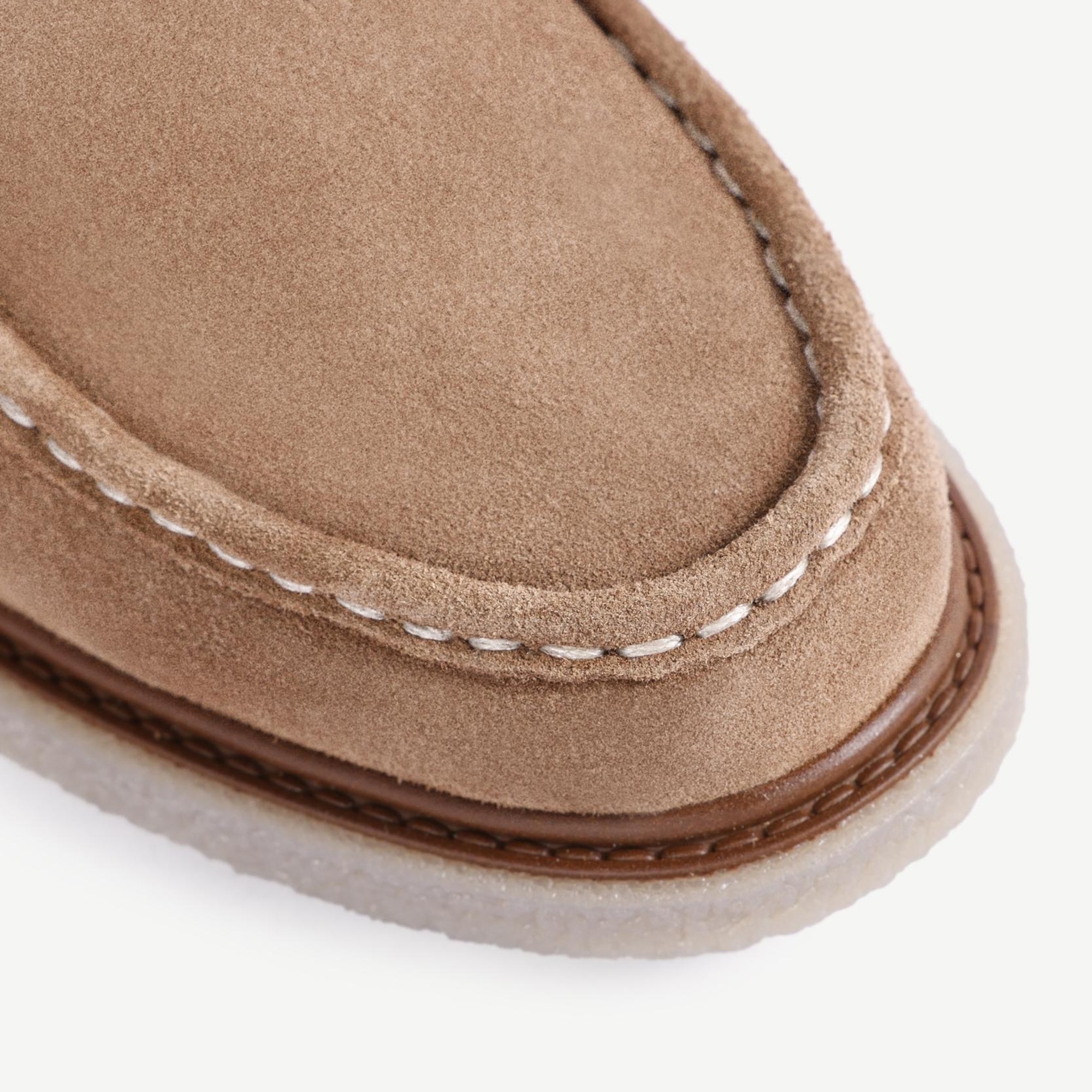 YARGICI Retro Görünümlü Bağcıklı Bot