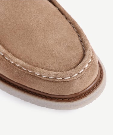  YARGICI Retro Görünümlü Bağcıklı Bot