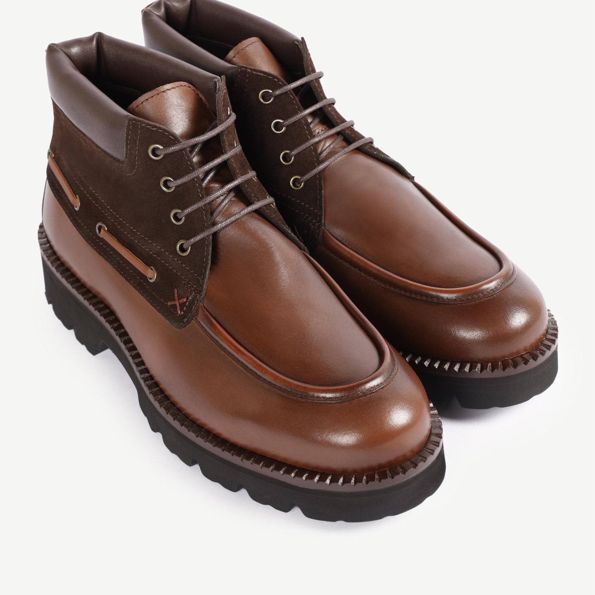 YARGICI Yumuşak Tabanlı Bağlı Bot